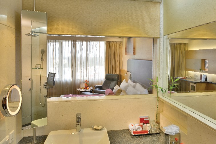 Executive Hotel Room Bathroom at Vivanta Vadodara