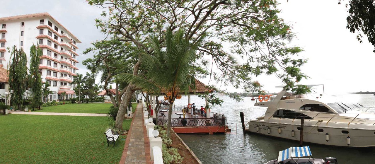 FaÃ§ade View of Taj Malabar Resort & Spa, Cochin
