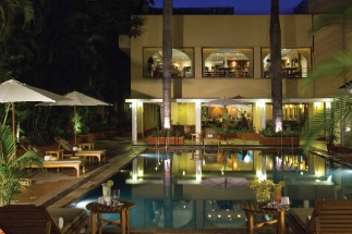 Dine by the Poolside at Vivanta Blue Diamond, Pune Dining Under The Star at Blue Diamond, Pune