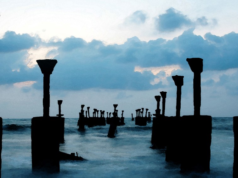 Calicut beach slowly rebuilt after tsunami damage alternate text for image