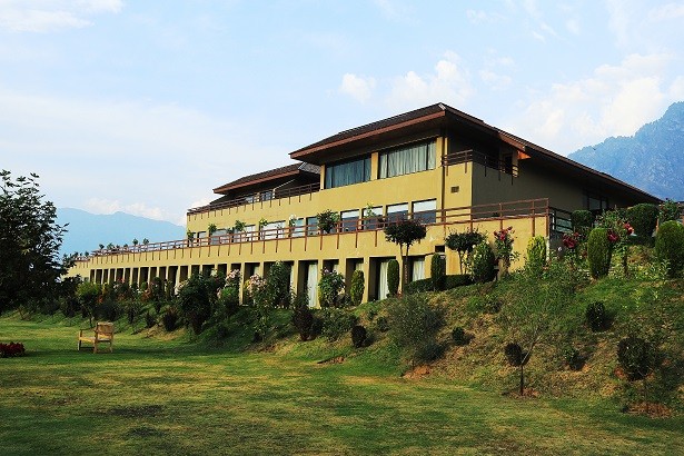 Lower Lawns at Vivanta Dal View, Srinagar