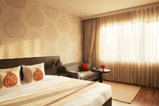 Superior Charm King Bed City View