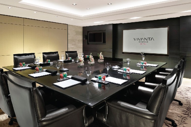 Agenda Meeting Room at Vivanta Surajkund, NCR
