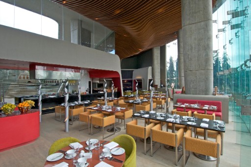Best Dining Experience in Bangalore - Vivanta Bengaluru, Whitefield Best Dining Experience in Bangalore at Vivanta Bengaluru, Whitefield