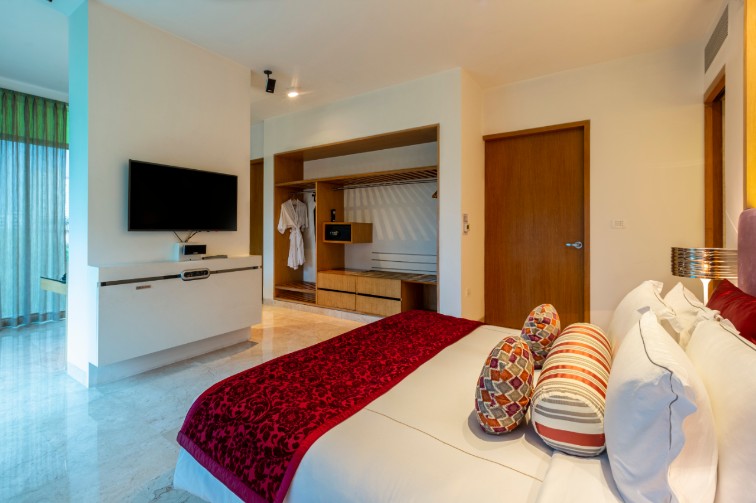 Bedroom at Premium Suite at Vivanta Bengaluru, Whitefield